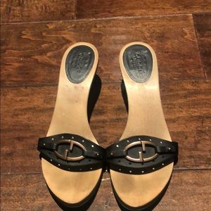 Gucci wooden kitten heels